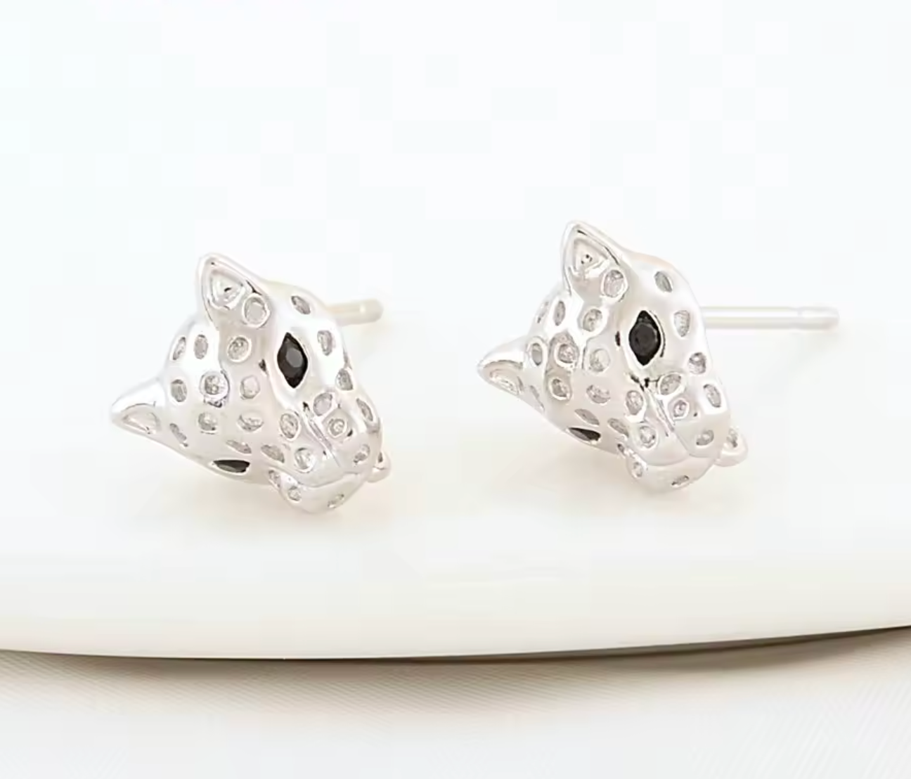 18K Gold Color Brass Leopard Shape Stud Earrings with Zircon