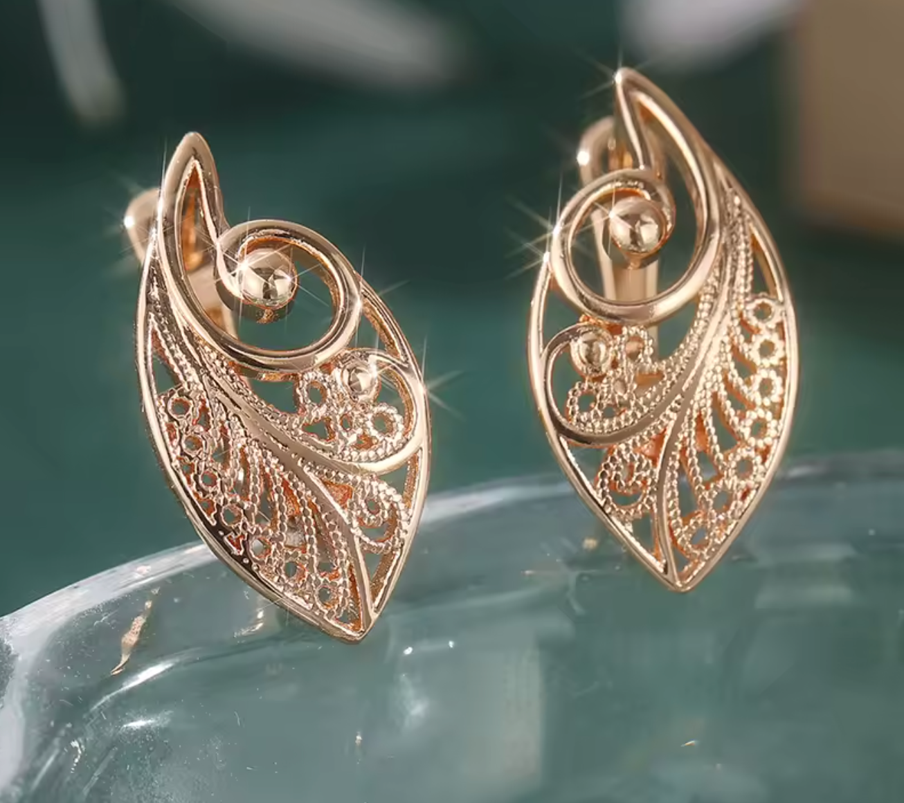 Elegant Hand-Carved Hollow Leaf Shaped Gold Plated Dangle Earrings for Women