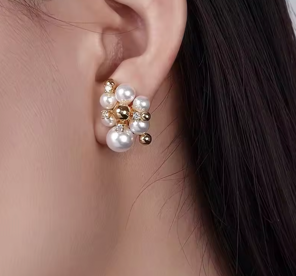 Elegant Romantic Artificial Pearl & Micro-Inlaid Zircon Earrings